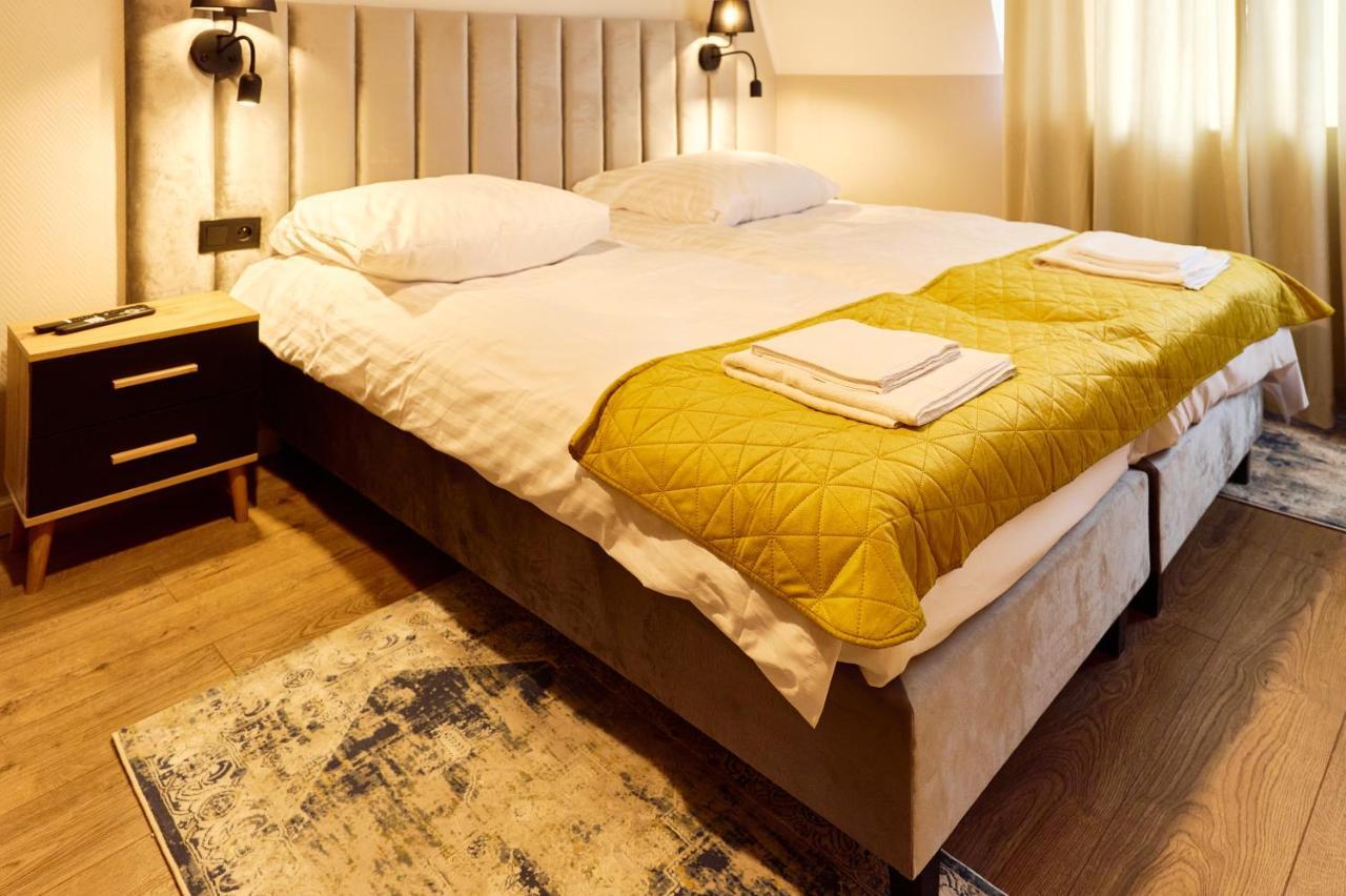 Apartamenty Na Skarpie ปวอตสก์ ภายนอก รูปภาพ